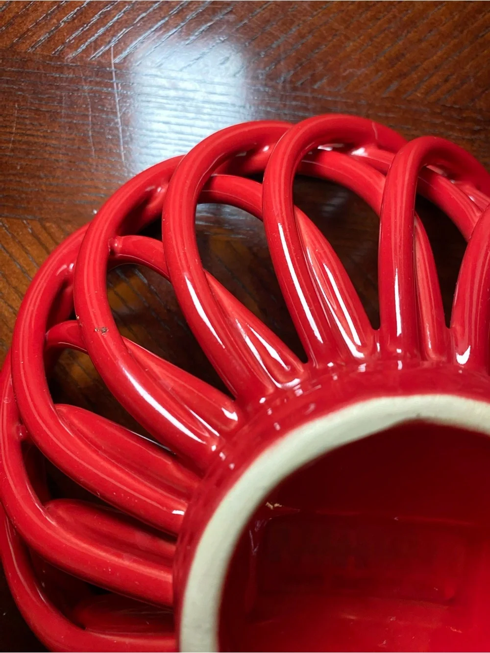 Vibrant Red Ceramic Open Weave Lattice Decorative Bread or Fruit Bowl 8.5 inch